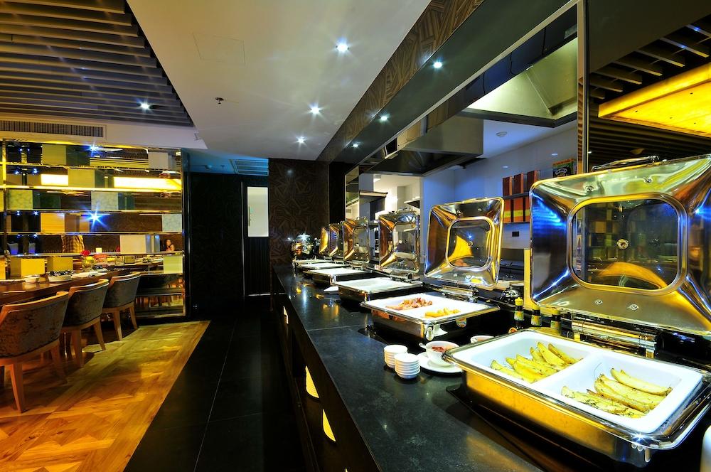 Citrus Sukhumvit 13 Nana Bangkok By Compass Hospitality - Newly Renovated Hotel Екстериор снимка