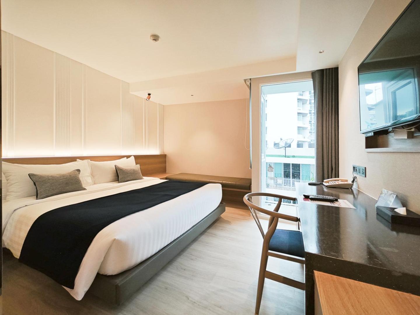Citrus Sukhumvit 13 Nana Bangkok By Compass Hospitality - Newly Renovated Hotel Екстериор снимка