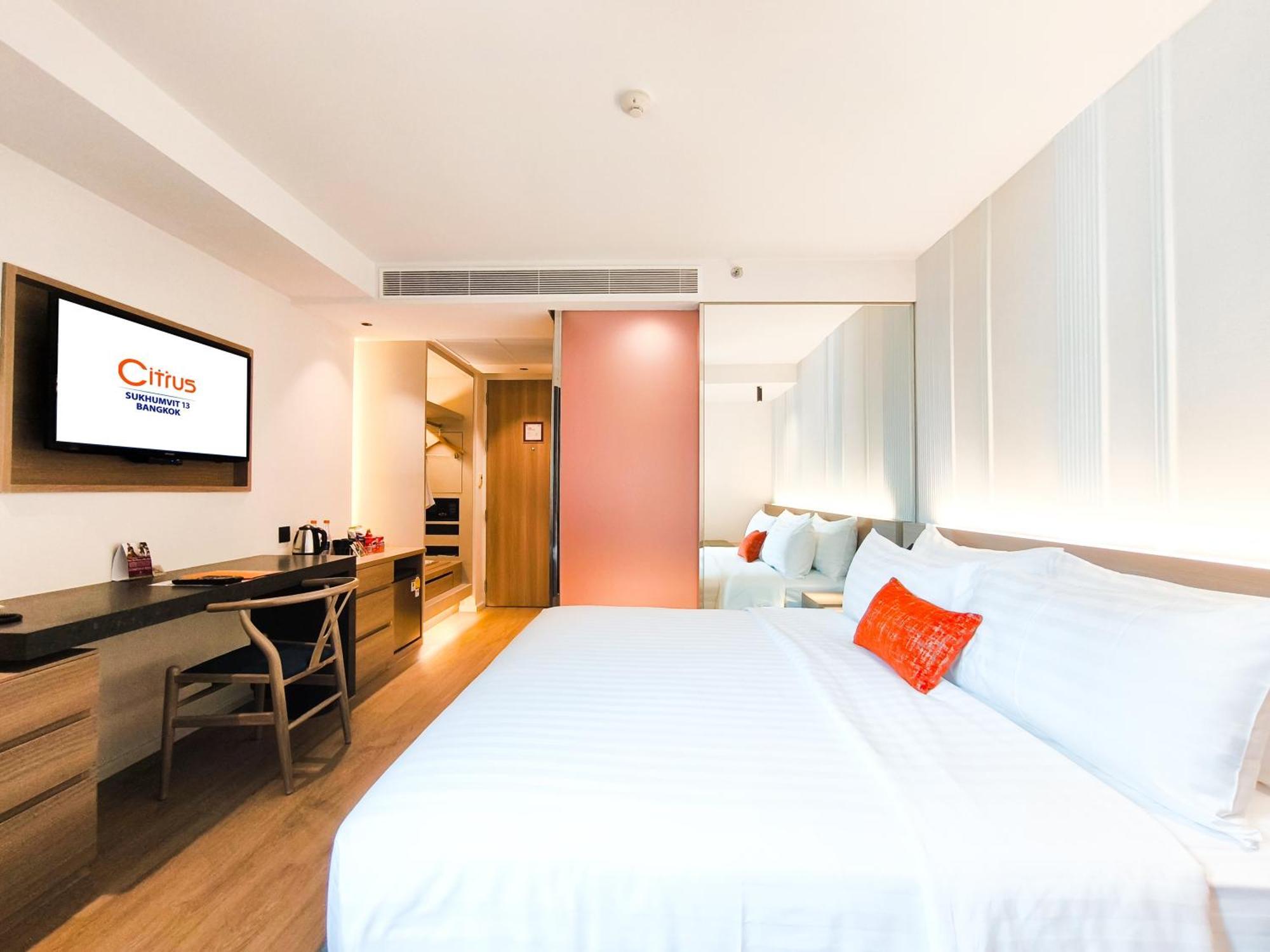 Citrus Sukhumvit 13 Nana Bangkok By Compass Hospitality - Newly Renovated Hotel Екстериор снимка